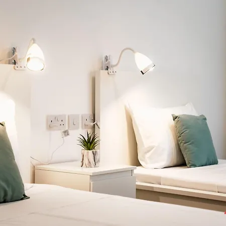 Serene 3-bedroom Escape In The Countryside